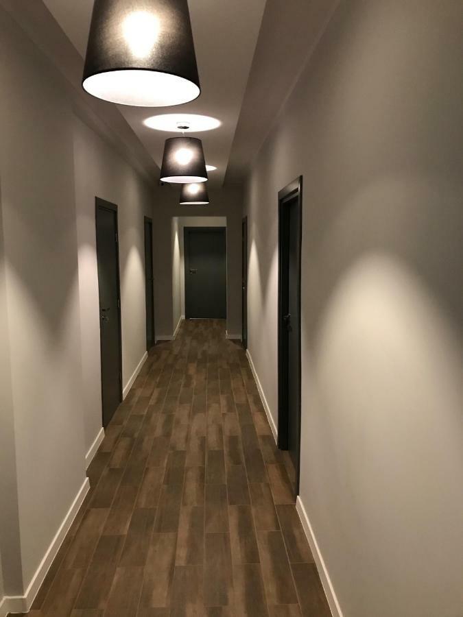7 Rooms Mtp Poznań Buitenkant foto